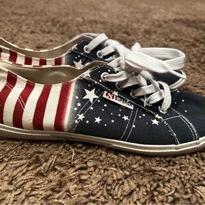 Superga red white and blue tennis shoes size 9/40